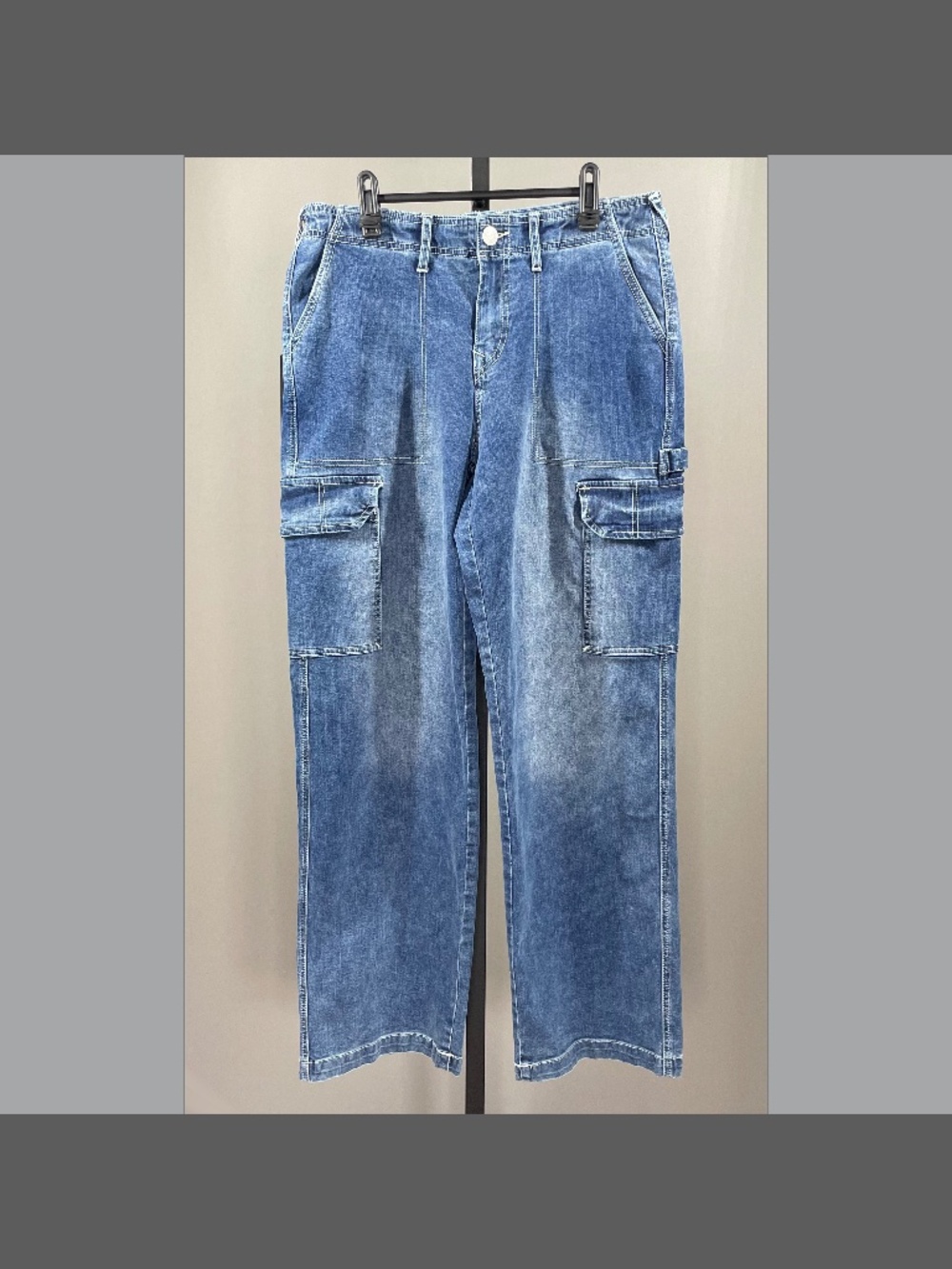 NEW True Religion Jeans Womens 28 blue denim cargo straight designer street